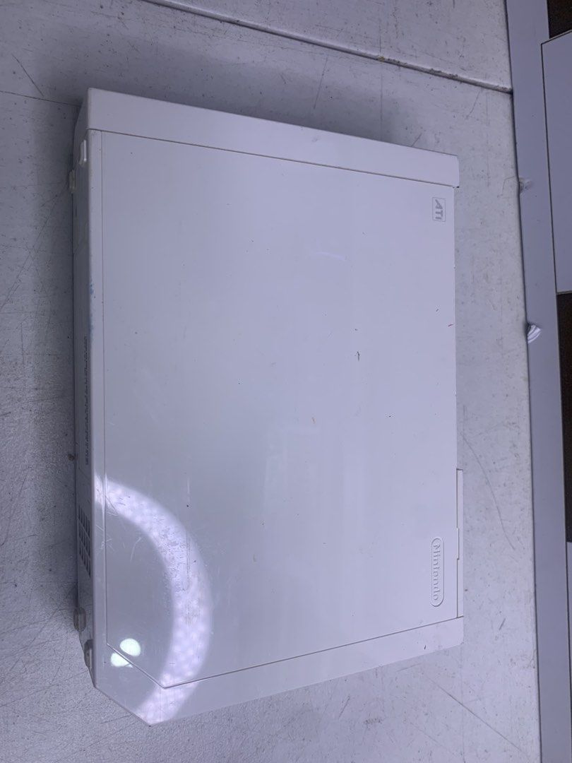 Nintendo Wii - Not working / parts (Category: Nintendo) located in Carmona. Submitted by bihira (Listing ID 1464262501, Image 1). Description: Nintendo Wii - Not working / parts - As is - good for parts - not tested - Japan Unit.