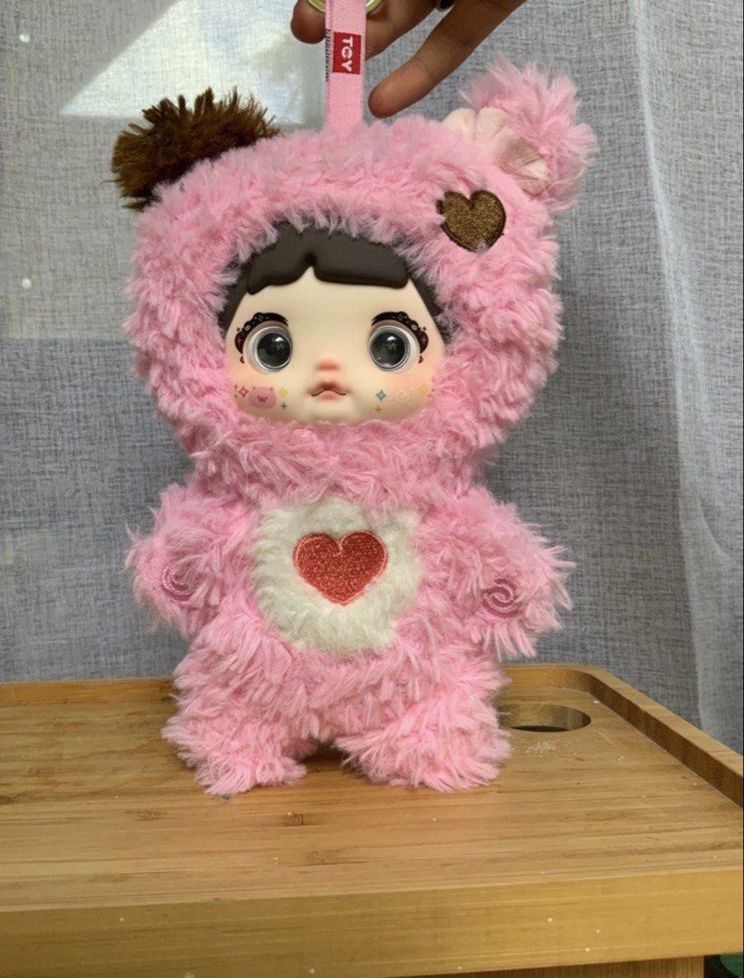 Nommi Blind Box (Category: Plushies & Soft Toys) located in Quezon City. Submitted by tripletales (Listing ID 1464204490, Image 1). Description: -like new -barely used.