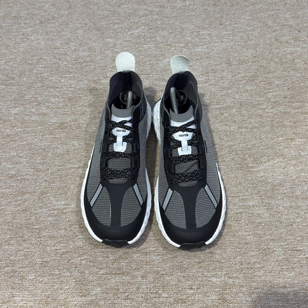 NORDA 001 BLACK WHITE (Category: Sneakers) located in Cebu City. Submitted by kierford0318 (Listing ID 1464155449, Image 3). Description: US MENS-10.5 EUR-44 CM-28.5 EXCELLENT CONDITION ✅PRELOVED ORIGINAL .