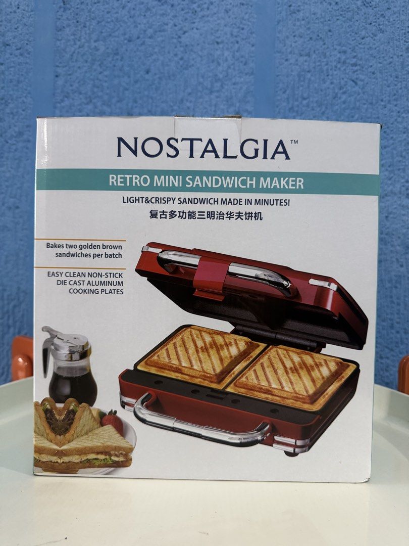 Nostalgia Sandwich Maker (Category: Breadmakers) located in Pasig City. Submitted by _thegarmentsgallery (Listing ID 1464192731, Image 1). Description: Rekta PM! .