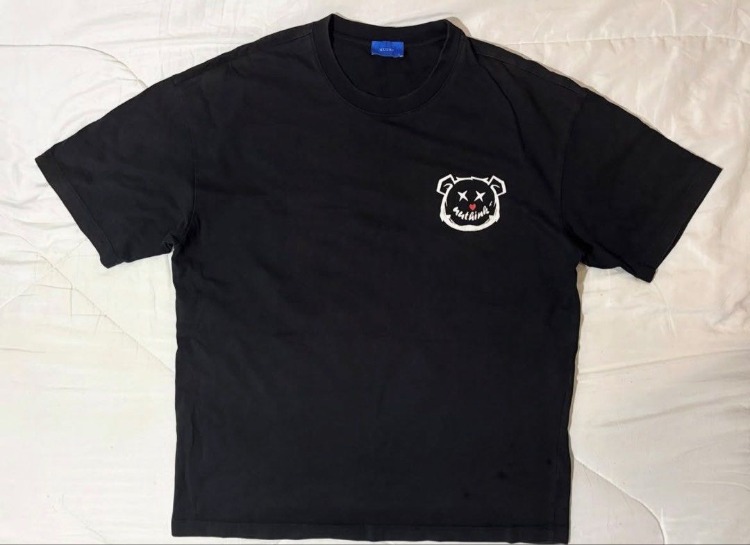 Nuthink Black Graphic T-shirt (Category: Tshirts & Polo Shirts ) located in Caloocan City. Submitted by mmc1999 (Listing ID 1464294397, Image 1). Description: - Black Nuthink graphic t-shirt - Size: Large - Features a cool bear graphic on the front - Larger graphic design on the back - Ideal for everyday casual wear.