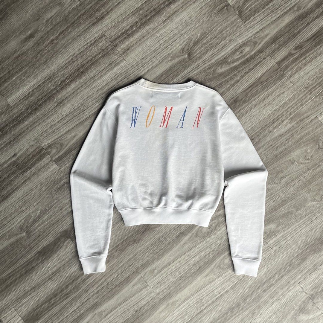 Off - White De Graft Crop Sweatshirt (Category: Coats, Jackets and Outerwear) located in Cebu City. Submitted by specializedgoodsitem_ (Listing ID 1464248341, Image 3). Description: excellent to new condition slightly needs wash ( naka display sa store) details posted color may vary due to light 21’ width 22’ length .