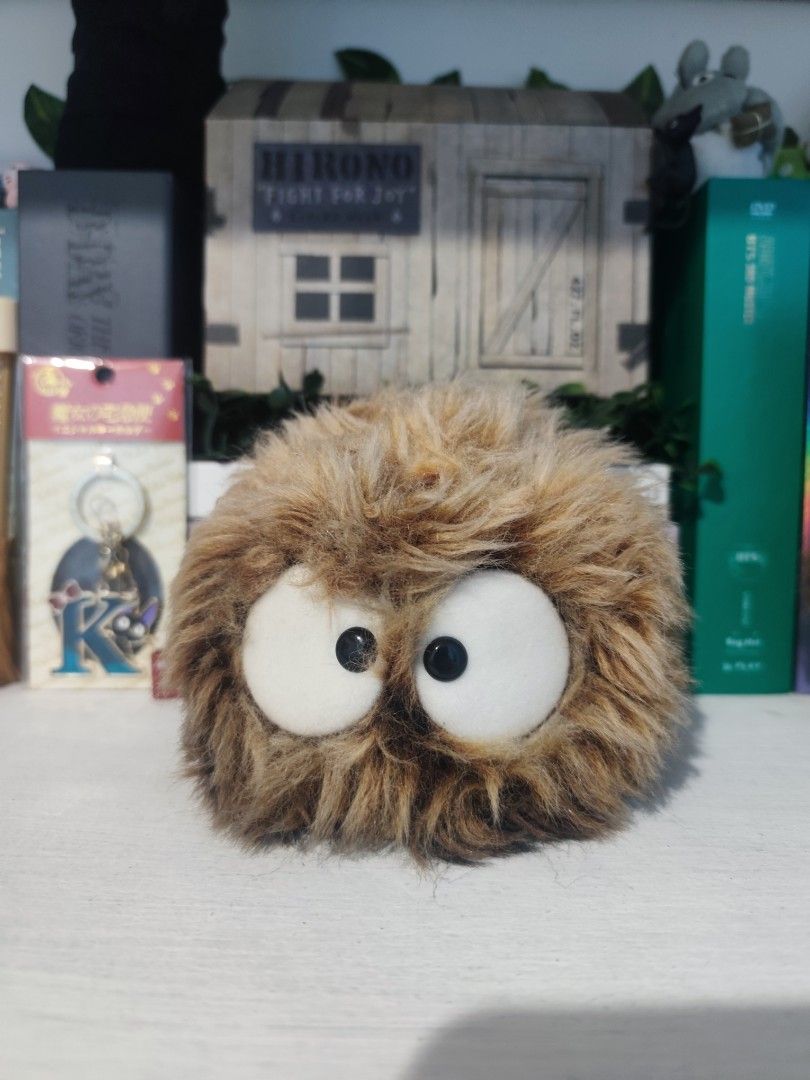 Official Studio Ghibli Brown Susuwatari Soot Plush (Category: Plushies & Soft Toys) located in Dapitan. Submitted by ghibli_dreams (Listing ID 1464349545, Image 1). Description: Official Studio Ghibli Brown Susuwatari Soot Plush. with clear etiketa. MOP - Gcash (prio payo) 📍Dapitan City.