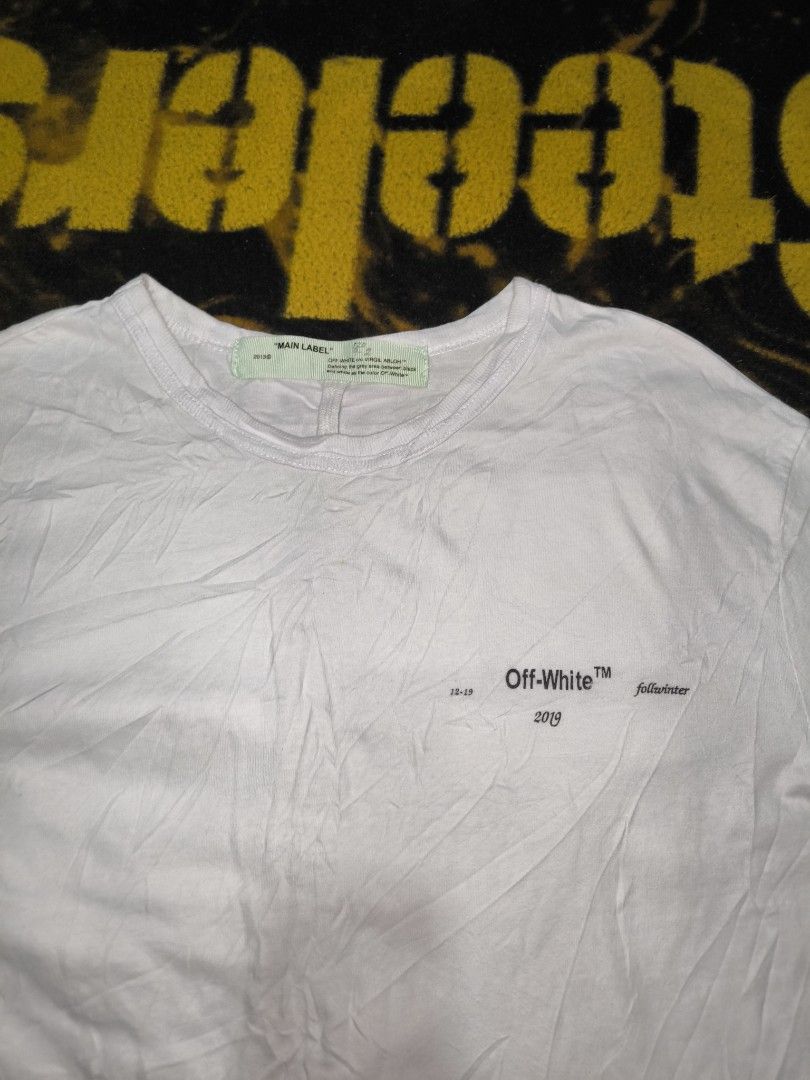 Off-White Tee (Category: Tshirts & Polo Shirts ) located in Manila. Submitted by fljaoti27 (Listing ID 1464255069, Image 2). Description: Off white Tee Medium.