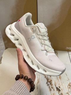 (Category: ) located in . Submitted by sell0ra_fashion (Listing ID 1464188155, Image 1). Description: .