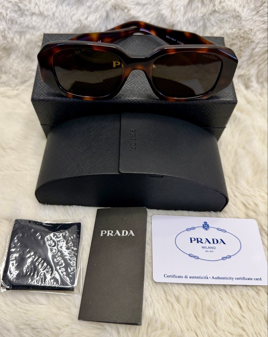 *ONHAND!* Authentic Prada Leopard Sunglasses - Brand New! (Category: Luxury Accessories) located in Manila. Submitted by mrsmdxbseller (Listing ID 1464321545, Image 2). Description: .