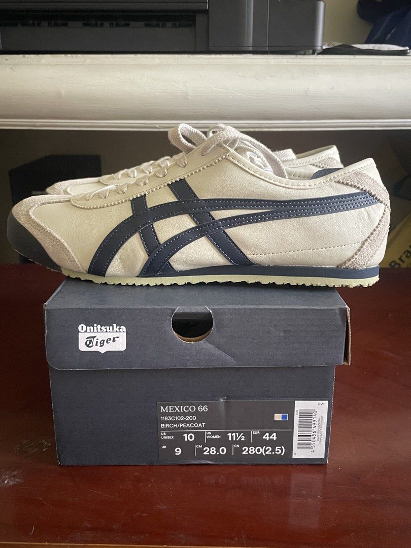 Onitsuka Tiger Mexico 66 Birch/Peacoat (Category: Casual Shoes) located in Pasig City. Submitted by joshuasung97115 (Listing ID 1464182032, Image 3). Description: - Classic Onitsuka Tiger Mexico 66 sneakers - Color: Birch with Peacoat accents - Size: US Men's 10 / US Women's 11.5 / EUR 44 - Includes original box - Ideal for everyday wear - RFS: wrong size - Brought from Japan.