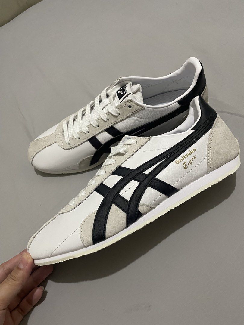 Onitsuka Tiger Runspark White Black Sneakers (Category: Sneakers) located in Pasig City. Submitted by gaps.dg (Listing ID 1464348526, Image 1). Description: - Bought in Japan - White leather with iconic black stripes - Never been used - with Box - Comfortable and stylish for daily wear .