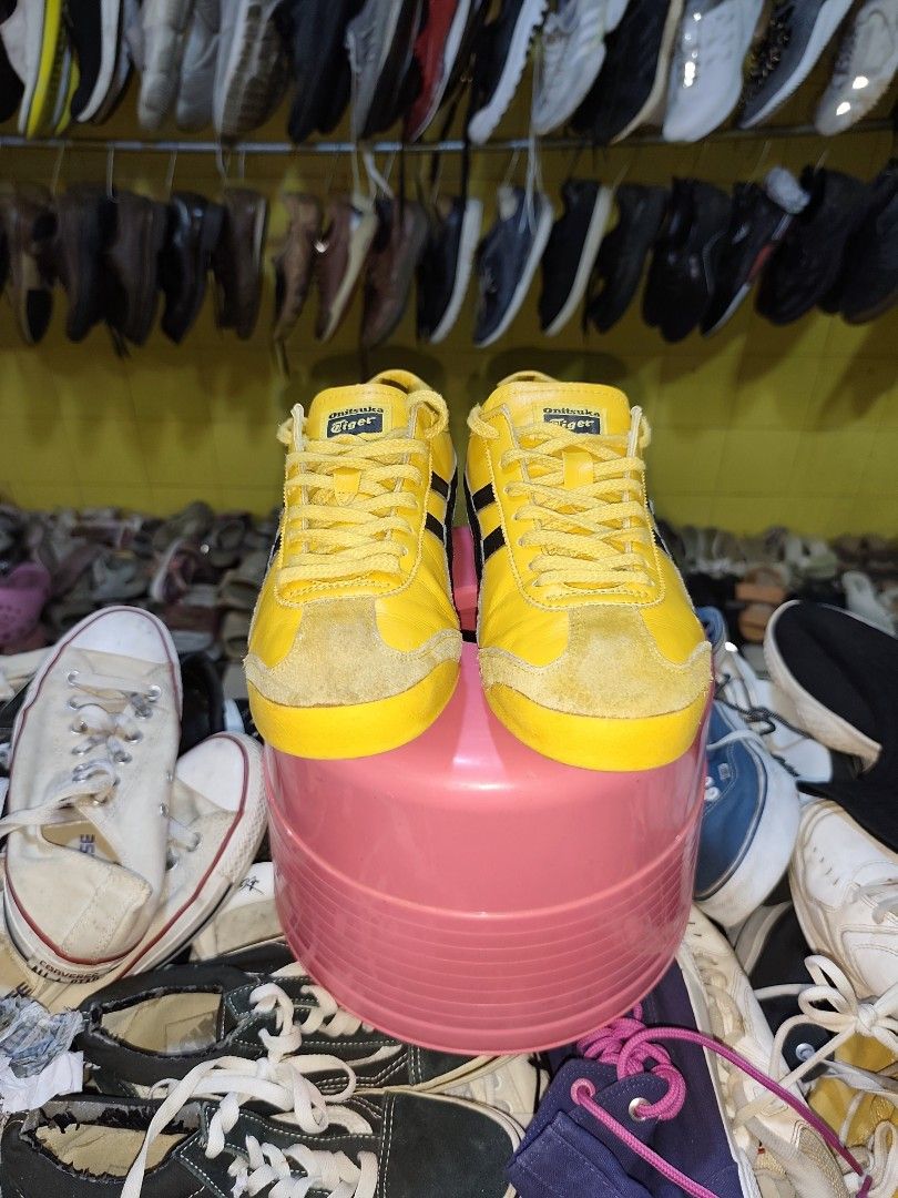 Onitsuka Tiger Size US 9.5 / EUR 43.5 (Category: Sneakers) located in Davao. Submitted by zl_preloved_shop (Listing ID 1464183454, Image 1). Description: .