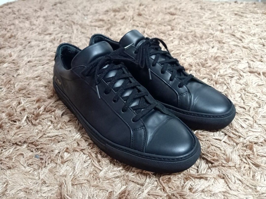 Original common projects leather sneakers shoes for men (Category: Sneakers) located in Binmaley. Submitted by fashionluxury058 (Listing ID 1464190800, Image 2). Description: original community n projects leather sneakers shoes for men in very good condition size: 10 men genuine leather color black made in italy.