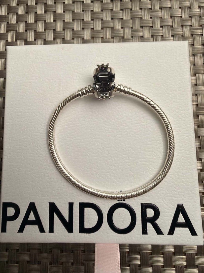 Original Pandora (Category: Bracelets) located in Muntinlupa City. Submitted by dielaine (Listing ID 1464153716, Image 3). Description: Never used Rfs: size is too small for my Daughter Size 14” (Padala from u.s) .