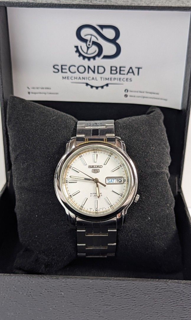Original Seiko 5 Automatic white dial 7s26 (Category: Men's Watches) located in Caloocan City. Submitted by bimgol (Listing ID 1463132912, Image 1). Description: ⌚ Original Seiko 5 — White Dial ₱3500 only Caliber 7S26 | Automatic A classic Seiko 5, carefully restored and refreshed for everyday wear. ✨ Fully serviced & cleaned ✨ Movement inspected & regulated ✨ Fresh gaskets replaced for improved moisture protection ✨ Case and components professio