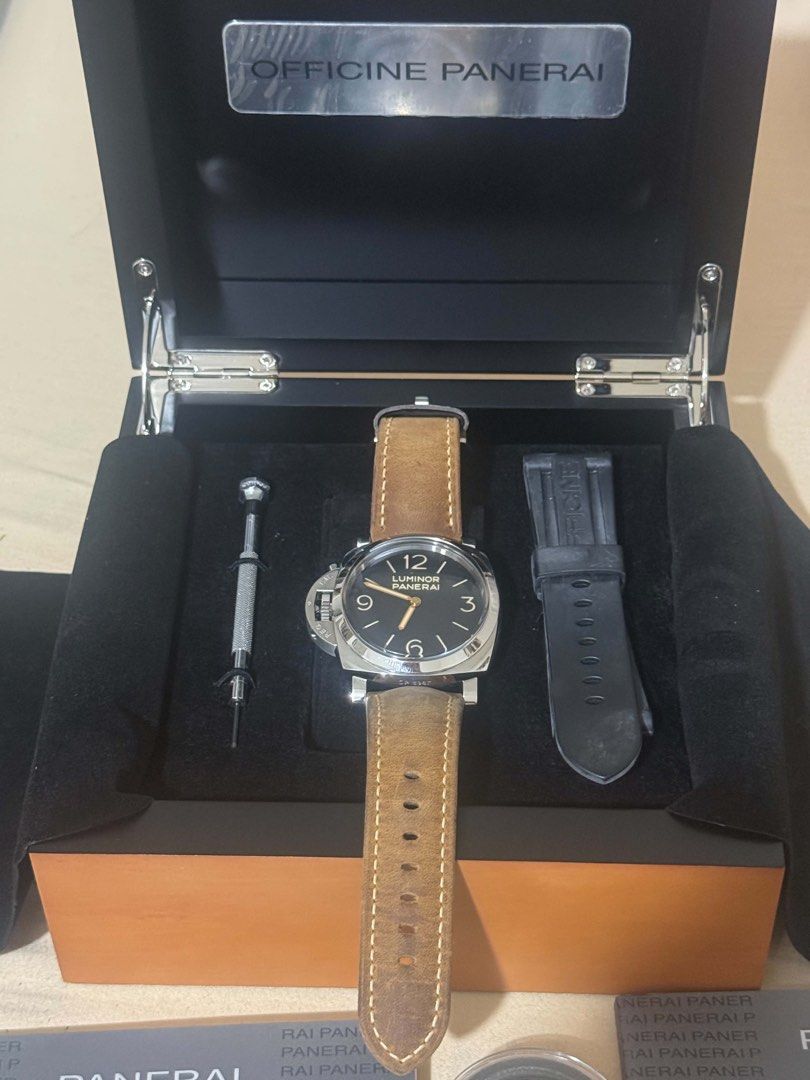 PANERAI PAM 00557 (Category: Men's Watches) located in Caloocan City. Submitted by kyyyy15 (Listing ID 1464177726, Image 1). Description: Panerai PAM 00557 Luminor 1950 3 Days • 47mm Manual-winding P.3000 movement Stainless steel case Black dial with luminous markers Left-handed / Destro configuration Signature Panerai crown-protecting bridge Sapphire crystal.