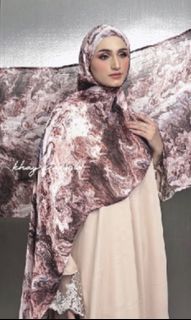 (Kategori: ) berada di . Dikirim oleh lovelyjayyi (ID iklan 1464272871, Gambar 1). Deskripsi: .