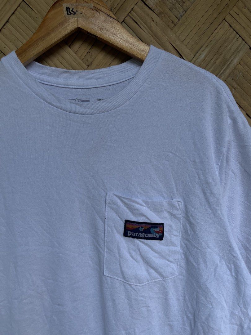 PATAGONIA (Category: Activewear) located in Manila. Submitted by more_rome (Listing ID 1464163704, Image 2). Description: .