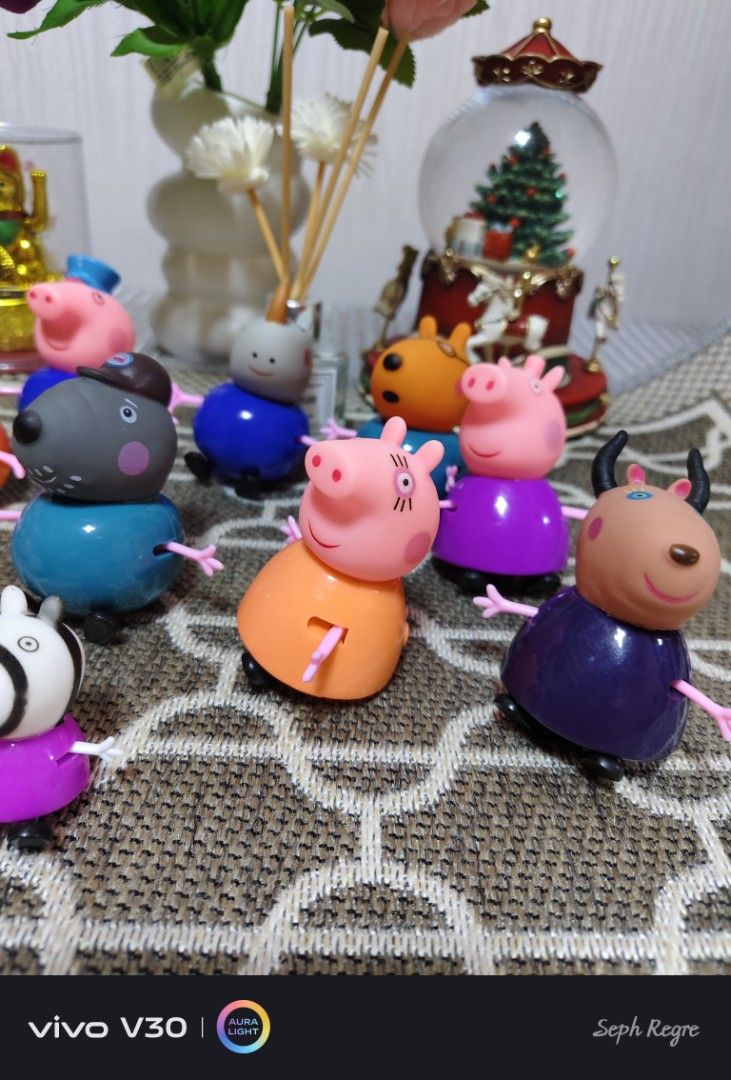 Peppa Pig (Category: Kids Toys) located in Baguio. Submitted by syakniseph1105 (Listing ID 1464138001, Image 3). Description: Peppa Pig no flaws like new medium size hard rubber head.