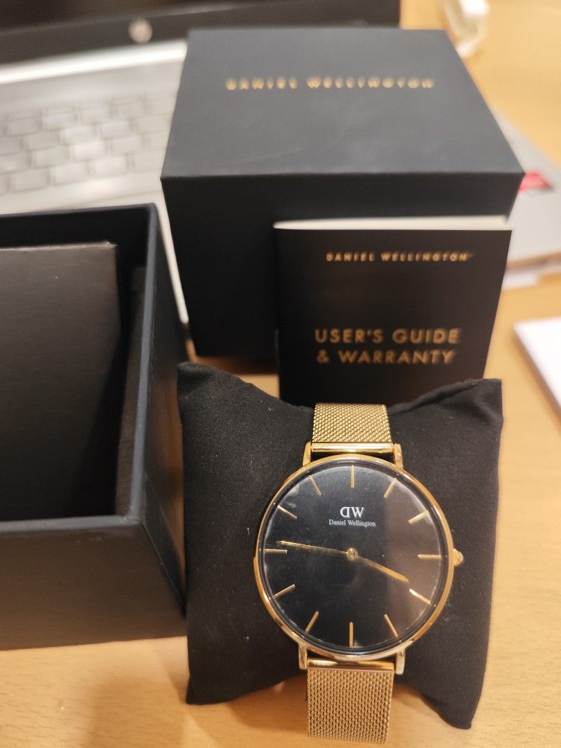 Petite Evergold black 36mm watch mesh strap (Category: Women's Watches) located in Pasig City. Submitted by chai.espinosa (Listing ID 1464211948, Image 2). Description: Hello selling my authentic Daniwe Wellington Petite Evergold black 36mm watch mesh strap. May plastic cover pa po Ang face ng watch. Price is negotiable. Shipping and booking of parcel will be shouldered and done by the buyer po..