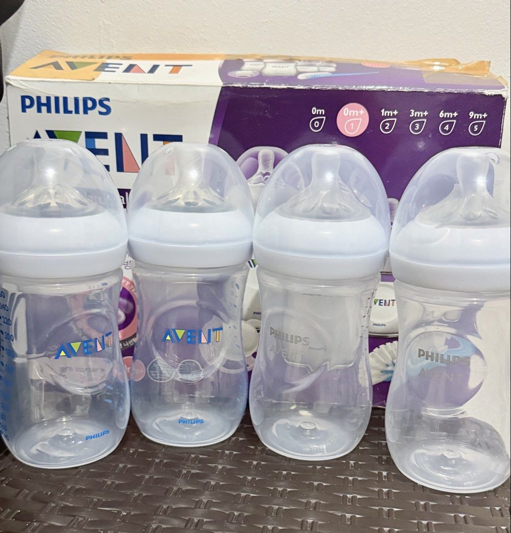 Philips Avent Baby Bottles (4 pcs) (Category: Breastfeeding & Bottle Feeding) located in Manila. Submitted by hawyuduwin (Listing ID 1464240676, Image 1). Description: BRAND NEW Exclusive breastfeeding -direct latch po ako - Set of 4 Philips Avent Classic Anti-Colic Baby Bottles - Designed to reduce colic and fussing - Includes various nipple flow rates (indicated on box) - Suitable for newborns and up - Clear bottles with easy-to-read measuremen