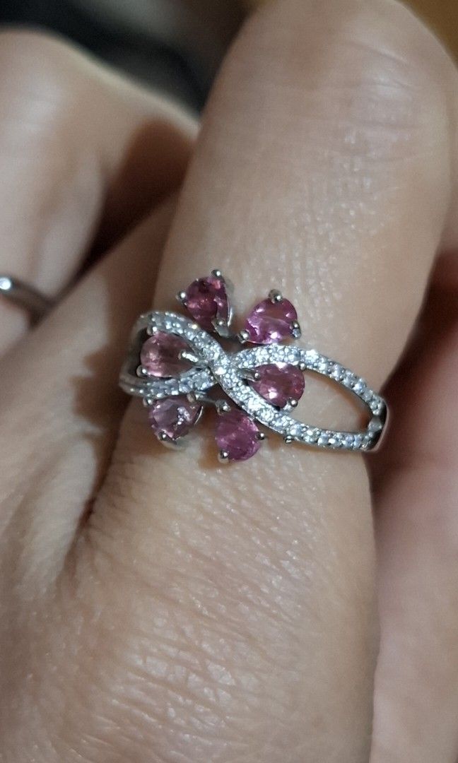 Pink Sapphire Ring (Category: Rings) located in Baguio. Submitted by marinel.caranto (Listing ID 1464263167, Image 2). Description: natural pink sapphire adjustable non tarnish and hypoallergenic titanium coated in rhodium 700.00 gcash payment.