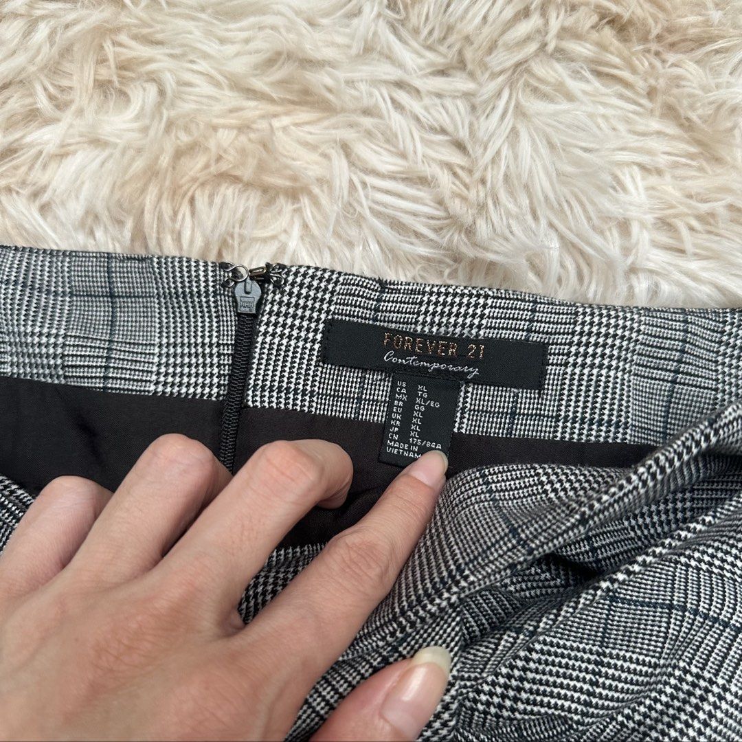 Plaid Tie Ribbon Skirt (Category: Skirts) located in Cainta. Submitted by tooonico (Listing ID 1464220477, Image 3). Description: RFS: Not my size anymore MOP: GCash/Maya/Maribank/UB.
