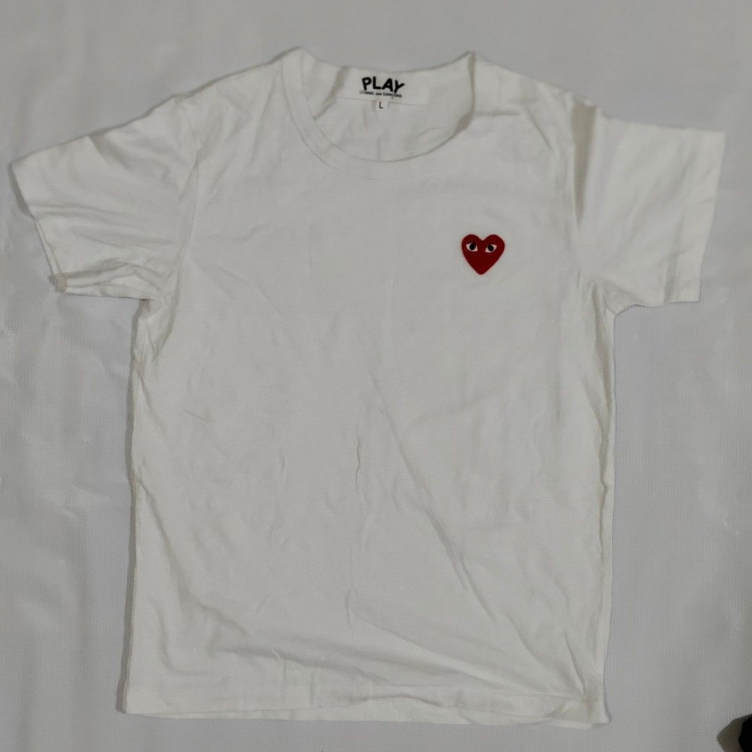 Play CDG shirt (Category: Shirts) located in Batangas. Submitted by pogipabili (Listing ID 1464238276, Image 1). Description: cut washtags 17x23.