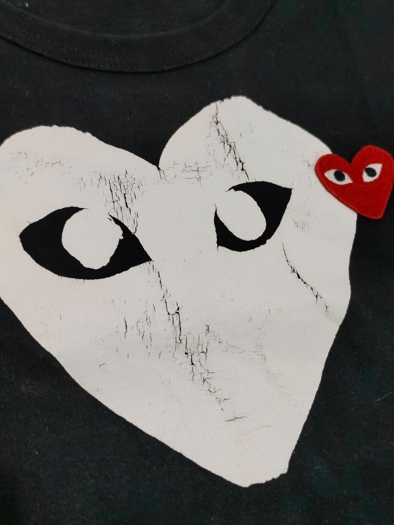 Play Commes Des Garcons (Category: Shirts) located in Batangas. Submitted by pogipabili (Listing ID 1464238558, Image 2). Description: cracked print 18x 24.