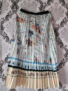 (Kategori: ) berada di . Dikirim oleh annisarisa (ID iklan 1464237690, Gambar 1). Deskripsi: .