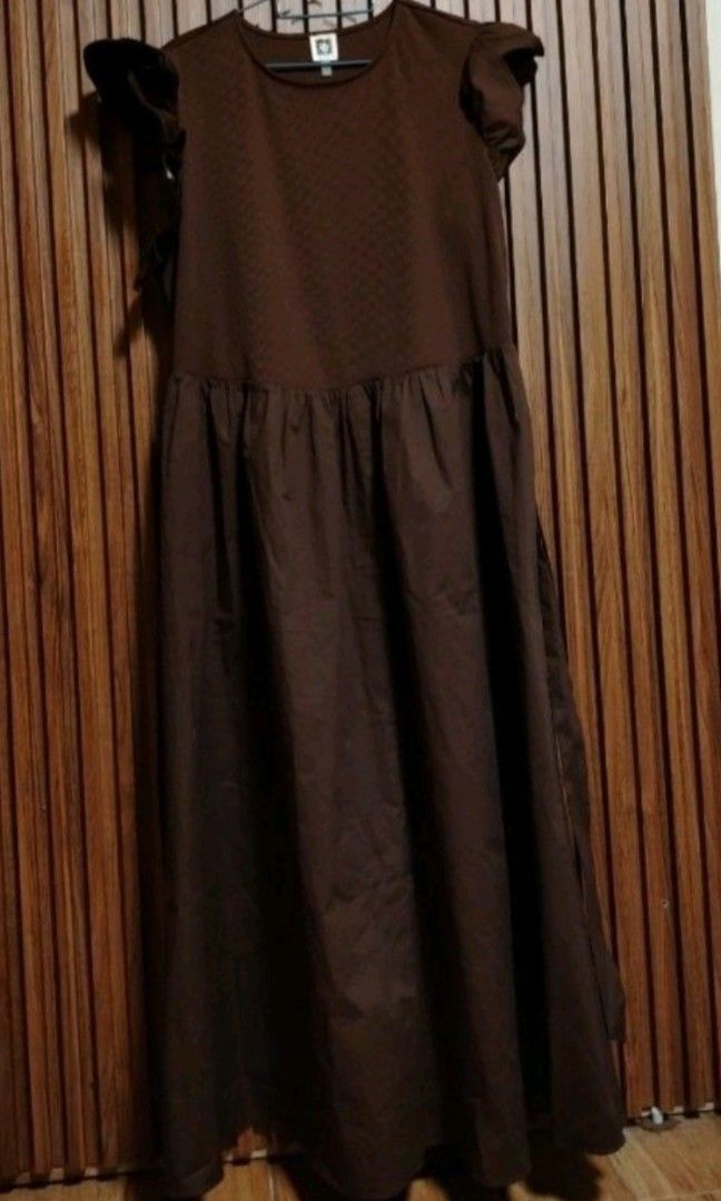 Plus size mixed media dress with ruffle sleeves (Category: Dresses) located in General Mariano Alvarez. Submitted by plussize_republic (Listing ID 1464034697, Image 2). Description: brand new without hangtag best fit to 2xl- 4xl color :dark choco sf c/o buyer.