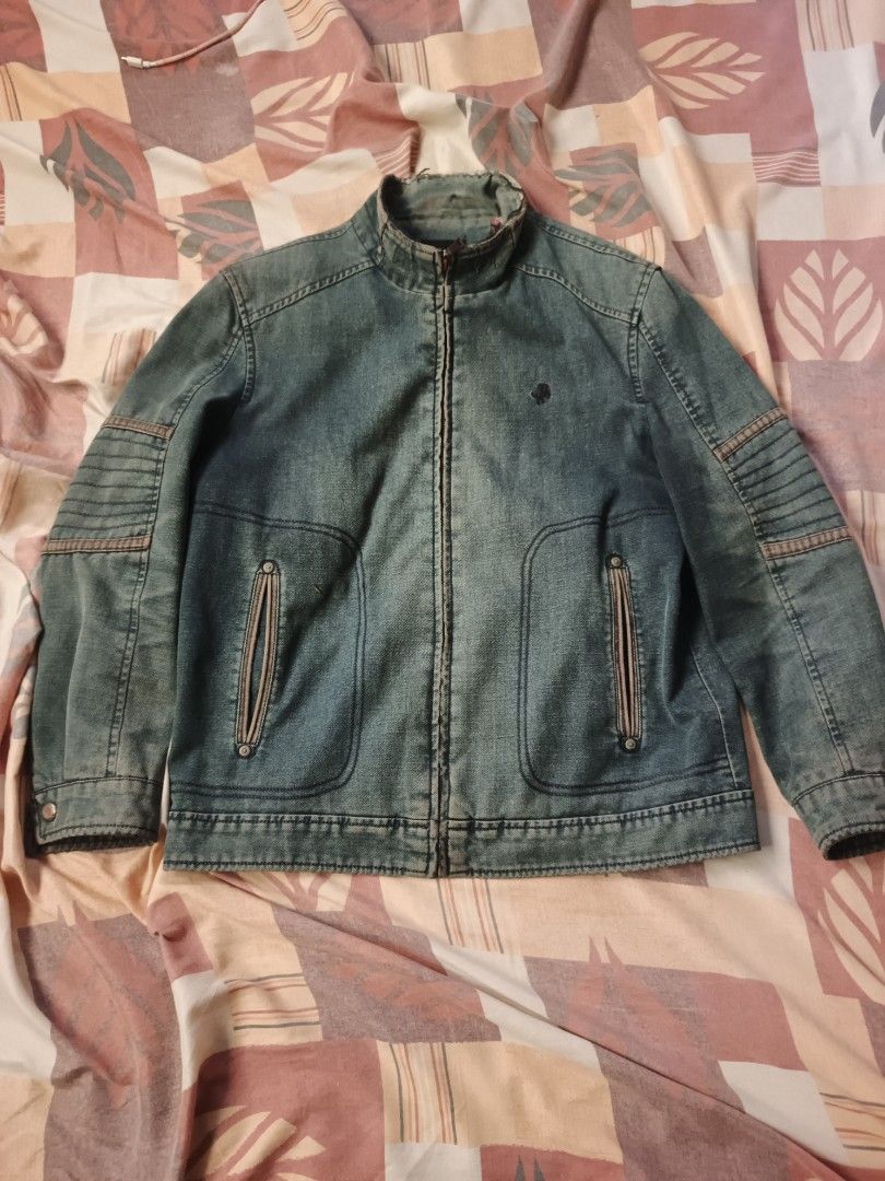 Polo Jackson jacket (Category: Activewear) located in Odiongan. Submitted by thriftngo26 (Listing ID 1464207847, Image 1). Description: polo Jackson jacket.