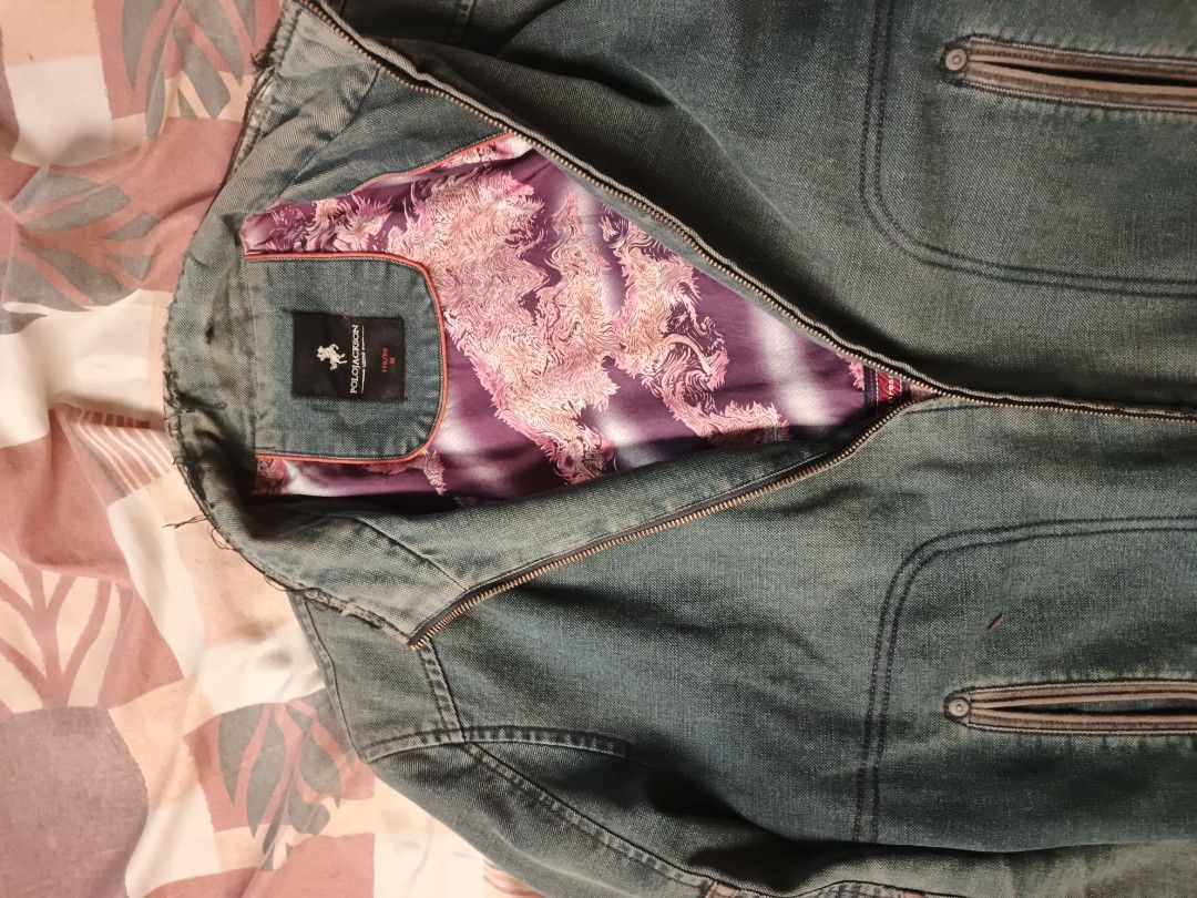 Polo Jackson jacket (Category: Activewear) located in Odiongan. Submitted by thriftngo26 (Listing ID 1464207847, Image 2). Description: polo Jackson jacket.