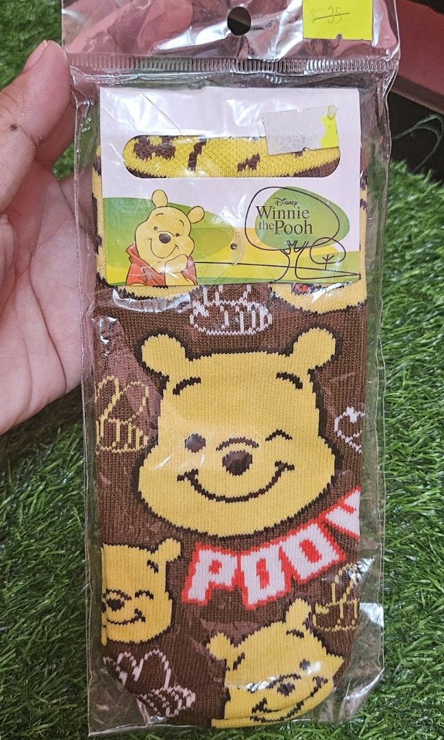 Pooh disney socks (Category: Socks & Tights) located in Umingan. Submitted by liezelsona48963 (Listing ID 1464303698, Image 1). Description: pooh disney socks fits to adult mop gcash.