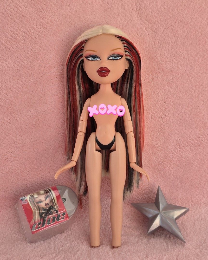 POP STAR CLOE (Category: Kids Toys) located in Quezon. Submitted by blushreloved (Listing ID 1464200056, Image 1). Description: Washed Hair Selling As Is.