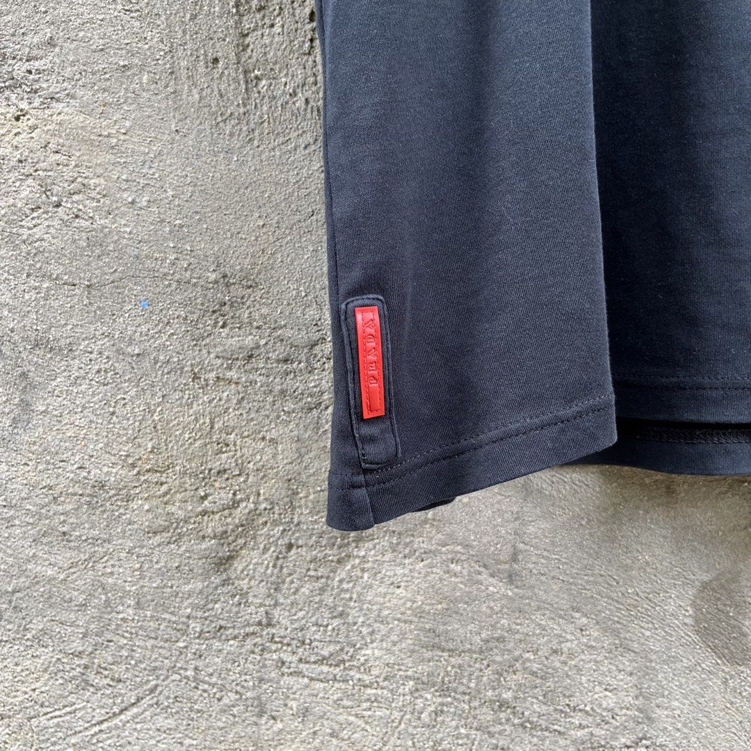 PRADA RED TAB (Category: Tshirts & Polo Shirts ) located in Manila. Submitted by flippinn (Listing ID 1464289539, Image 2). Description: XXL 24W 28L Missing Neck tag 9.5/10 Color rate Lalamove or J&t Express + Shipping fee.