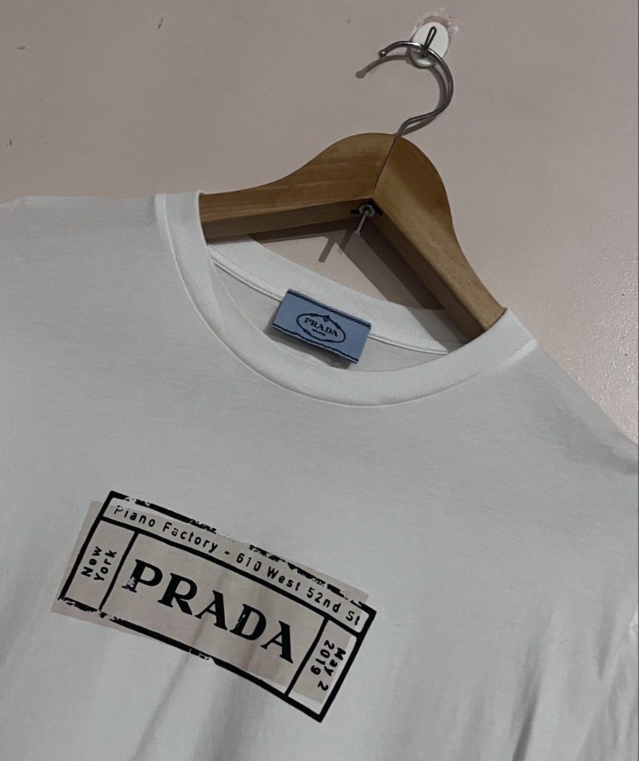 PRADA TEE (Category: Tshirts & Polo Shirts ) located in Matanao. Submitted by eyyymar (Listing ID 1464256007, Image 2). Description: Prada Logo Ticket T-shirt -Dimes:19.5x26.5 -Good as new -Issue:None .