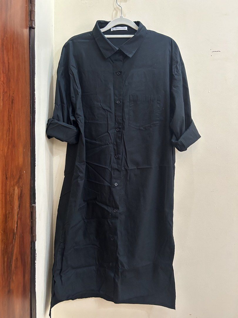 Preloved | Black Buttondown Dress (Category: Dresses) located in Caloocan City. Submitted by trisdeclutters (Listing ID 1464240174, Image 2). Description: Last price already Width: 20" Length: 37.5" front & 39" back With side slits With one pocket in front No flaws, good as new ‼️no reservations, exchange, cancellation, return, refund‼️.