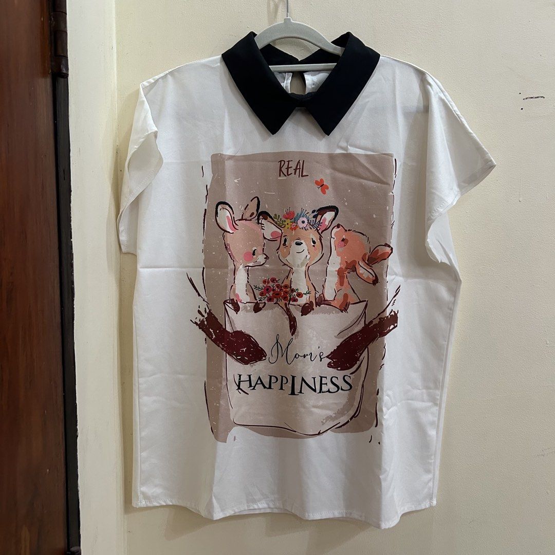 Preloved | White Printed Blouse with Collar (Category: Blouses) located in Caloocan City. Submitted by trisdeclutters (Listing ID 1464231809, Image 1). Description: Last price already Bust: up to 41" Length: 24.5" No flaws, good as new ‼️no reservations, exchange, cancellation, return, refund‼️.