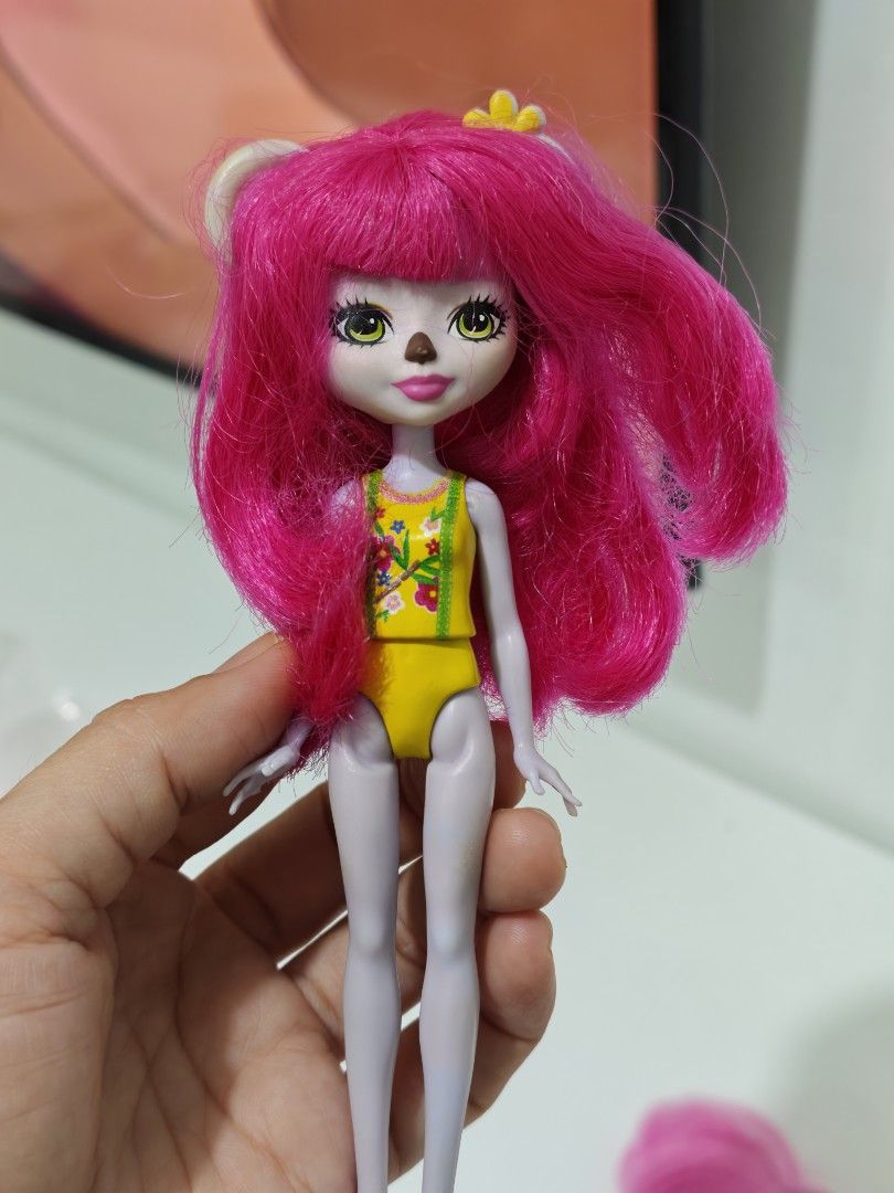 Preloved Enchantimals Doll TAKE ALL (Category: Kids Toys) located in Pasig City. Submitted by dian.juliet (Listing ID 1464261311, Image 2). Description: ▪️Preloved from USA ▪️What you see is what you get. ▪️Colors may vary due to lightning. ▪️Flaws are barely noticeable. ▪️Feel free to message me for other details. :) 🖤 dian.