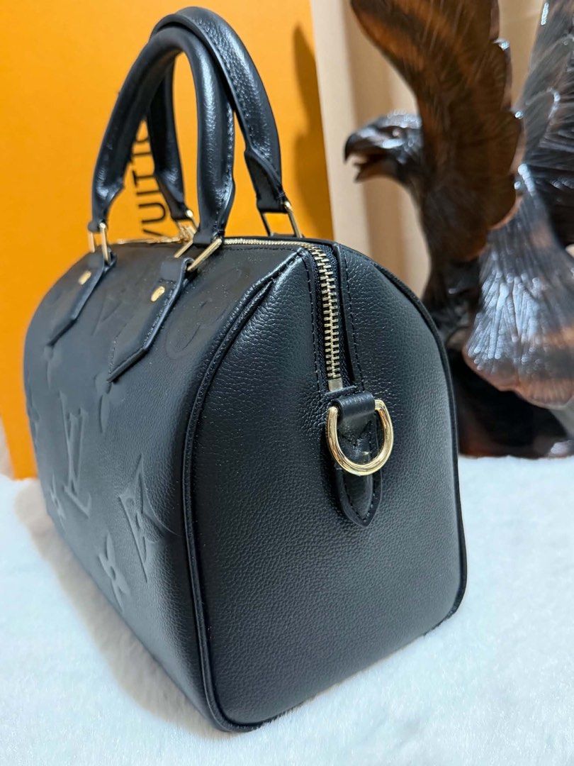 Preloved Lv Monogram Empreinte (Category: Luxury Bags & Wallets) located in Manila. Submitted by bagsandmanymanymore1 (Listing ID 1464166829, Image 2). Description: Preloved Lv Speedy 25 -Black -Microchip scannable serial -Microber lining -Gold color hardware -Zip Closure -Strap: REMOVABLE, ADJUSTABLE .