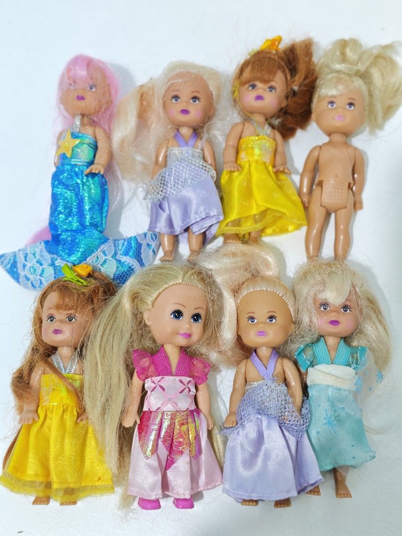 Preloved mini dolls TAKE ALL (Category: Kids Toys) located in Pasig City. Submitted by dian.juliet (Listing ID 1464267815, Image 1). Description: ▪️Preloved from USA ▪️What you see is what you get. ▪️Colors may vary due to lightning. ▪️Flaws are barely noticeable. ▪️Feel free to message me for other details. :) 🖤 dian.