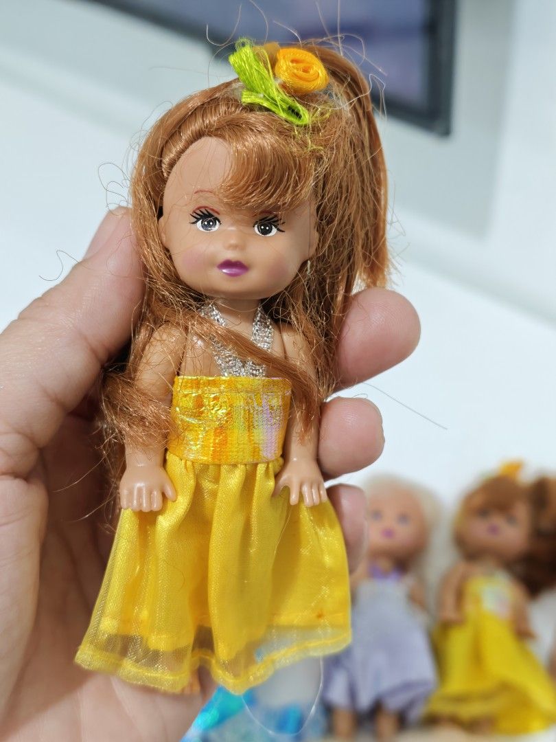 Preloved mini dolls TAKE ALL (Category: Kids Toys) located in Pasig City. Submitted by dian.juliet (Listing ID 1464267815, Image 3). Description: ▪️Preloved from USA ▪️What you see is what you get. ▪️Colors may vary due to lightning. ▪️Flaws are barely noticeable. ▪️Feel free to message me for other details. :) 🖤 dian.