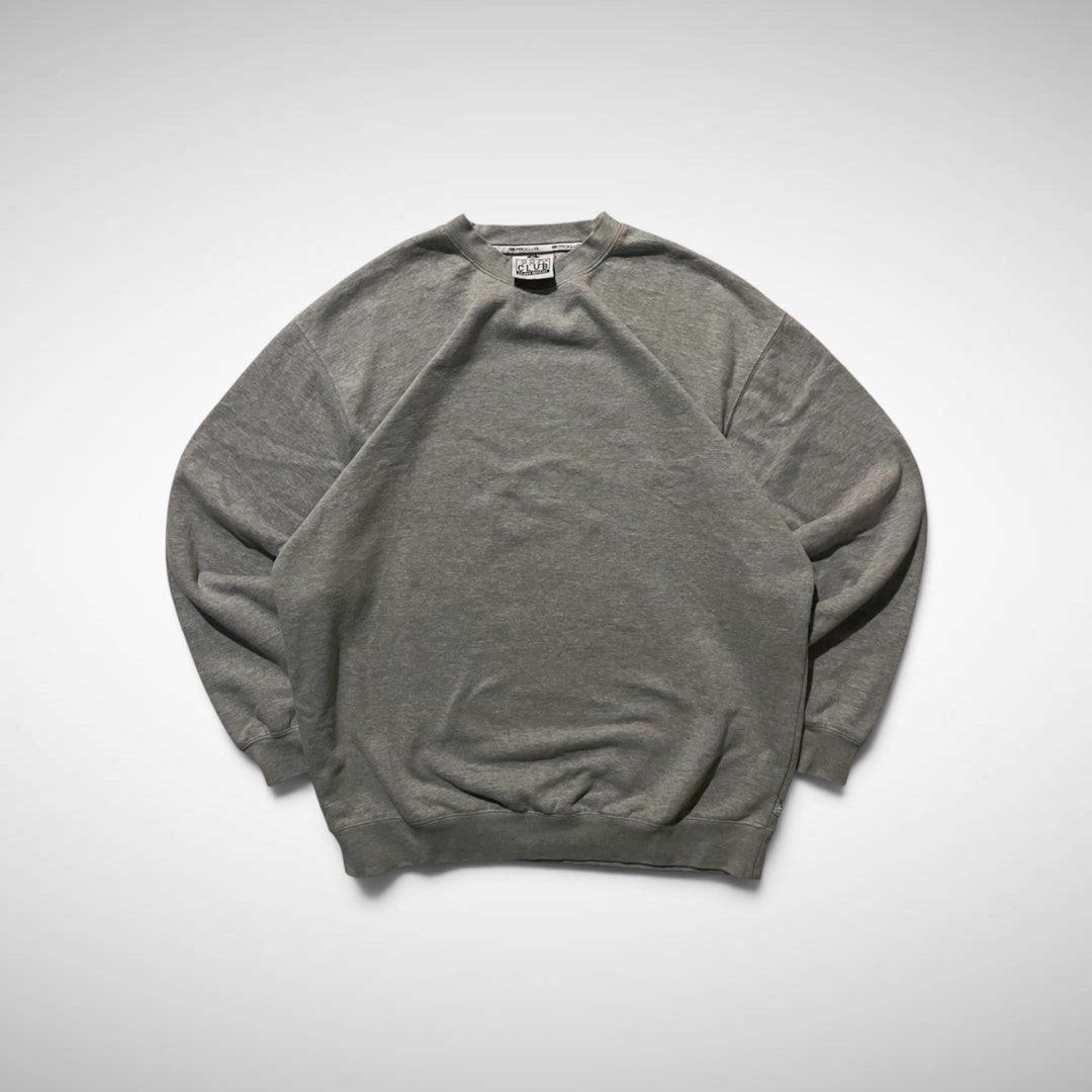 Proclub Heavyweight Sweater (Category: Hoodies) located in Quezon City. Submitted by mr.everythang (Listing ID 1464211898, Image 1). Description: Proclub Sz XL 26x30 Issue: See pics Excellent Condition (heavy pa).