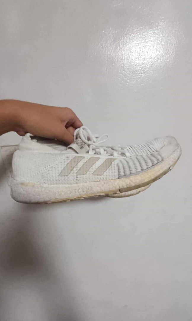 PulseBoost HD, NMD XR1 (Category: Sneakers) located in Manila. Submitted by lapulga900 (Listing ID 1464229972, Image 1). Description: 750 PulseBoost HD 8.5M 500 NMD XR 1 9.5M issue: PBHD - heel strike, slight outsole sep NMD - heel upper and sole sep.