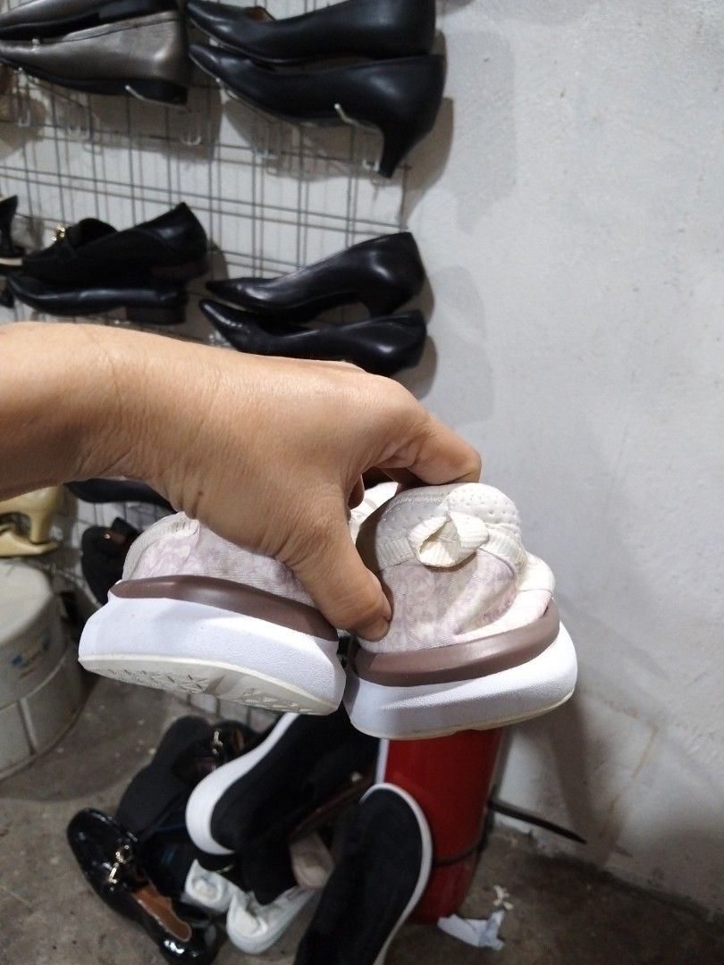 Puma Slip On (Category: Sneakers) located in El Salvador. Submitted by francheskaukayukay (Listing ID 1464235929, Image 3). Description: .
