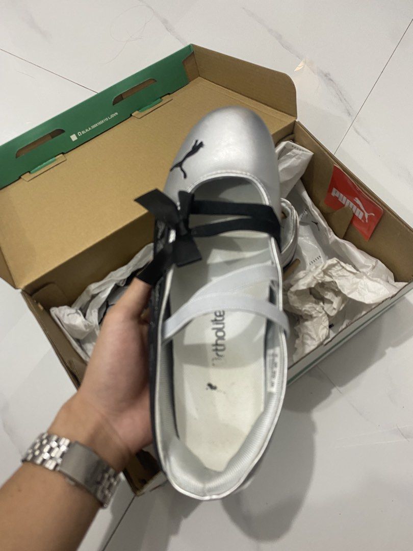Puma Speedcat Ballerina (Category: Shoe inserts) located in Manila. Submitted by ruzzshaltr (Listing ID 1464245591, Image 2). Description: •Puma Speedcat Ballerina •Black and Silver Colorway Size : 7 .
