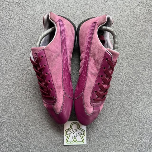 PUMA SPEEDCAT PURPLE SUEDE (Category: Sneakers) located in Cagayan de Oro. Submitted by huntbytrickjam.v2 (Listing ID 1464316805, Image 3). Description: P-MA SPE-DCAT PURPLE SUEDE US 6 WMNS / EURO 37 / CM 23 VERY GOOD Pair Only Sign of Usage M - 1499.