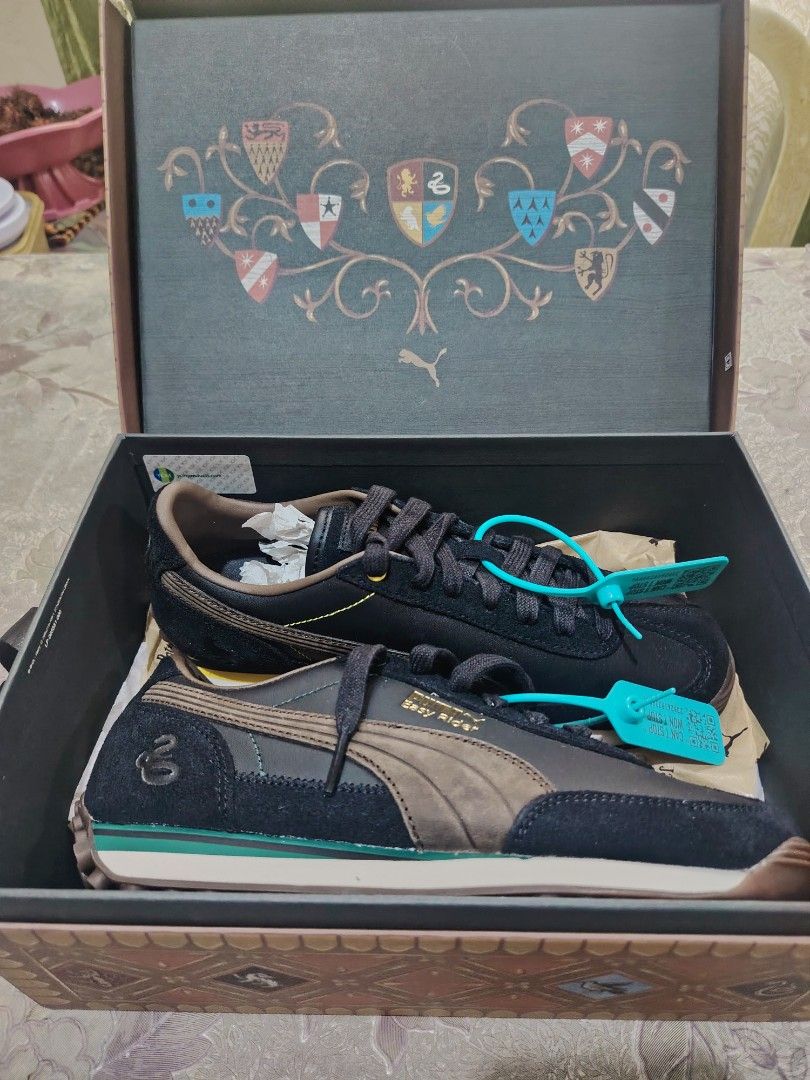 PUMA x Harry Potter Easy rider sneakers (Category: Sneakers) located in Manila. Submitted by cassieqtzy (Listing ID 1464277021, Image 3). Description: PUMA x Harry Potter Easy Rider – ₱6,500 Size: US 6 Brand new / Never used. Box has minor damage from storage/shipping. RFS: Not into Harry Potter. Meet up around Quezon City.