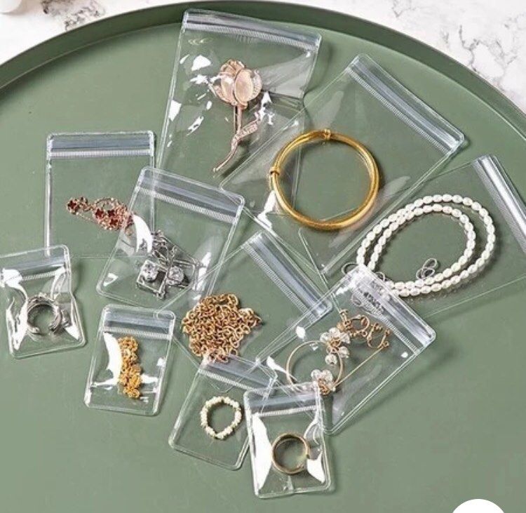 PVC clear plastic zip case pouch jewelry (Category: Purses & Pouches) located in Marikina City. Submitted by theconstantdeclutterer (Listing ID 1462068746, Image 2). Description: Selling PVC zip clear plastic case for jewelries, money, medicine etc. Price is for 1 pc. Choose your preferred size: -10.5x11cm, 4pcs available P40 each -13x13cm, 4 pcs available P50 each -15x15cm, 2pcs available P60 each -15x18cm, 2 pcs available P70 each Limited piece