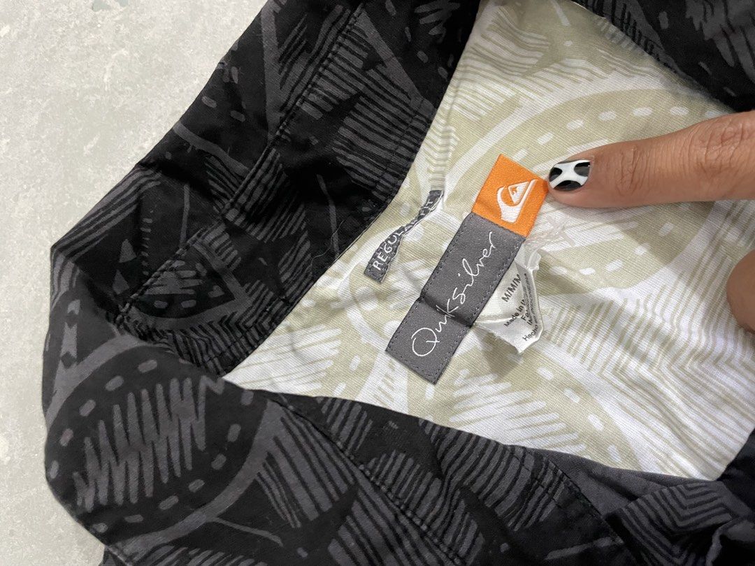 QUIKSILVER (Category: Tshirts & Polo Shirts ) located in Cabanatuan. Submitted by ven_xyz (Listing ID 1464181557, Image 3). Description: .
