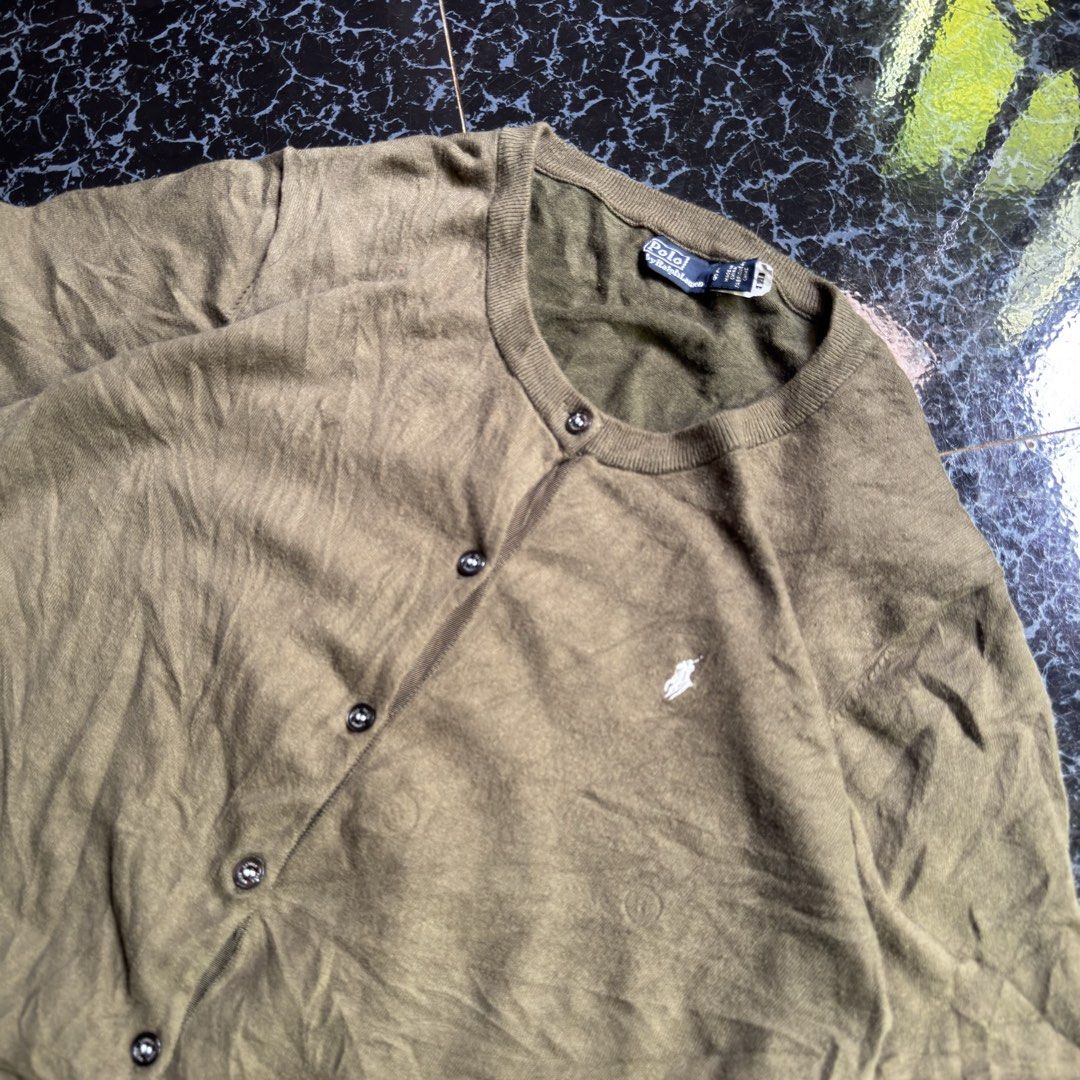 Ralph Lauren Cardigan (Category: Luxury Apparel) located in Ozamiz City. Submitted by vanouy (Listing ID 1464276076, Image 2). Description: .