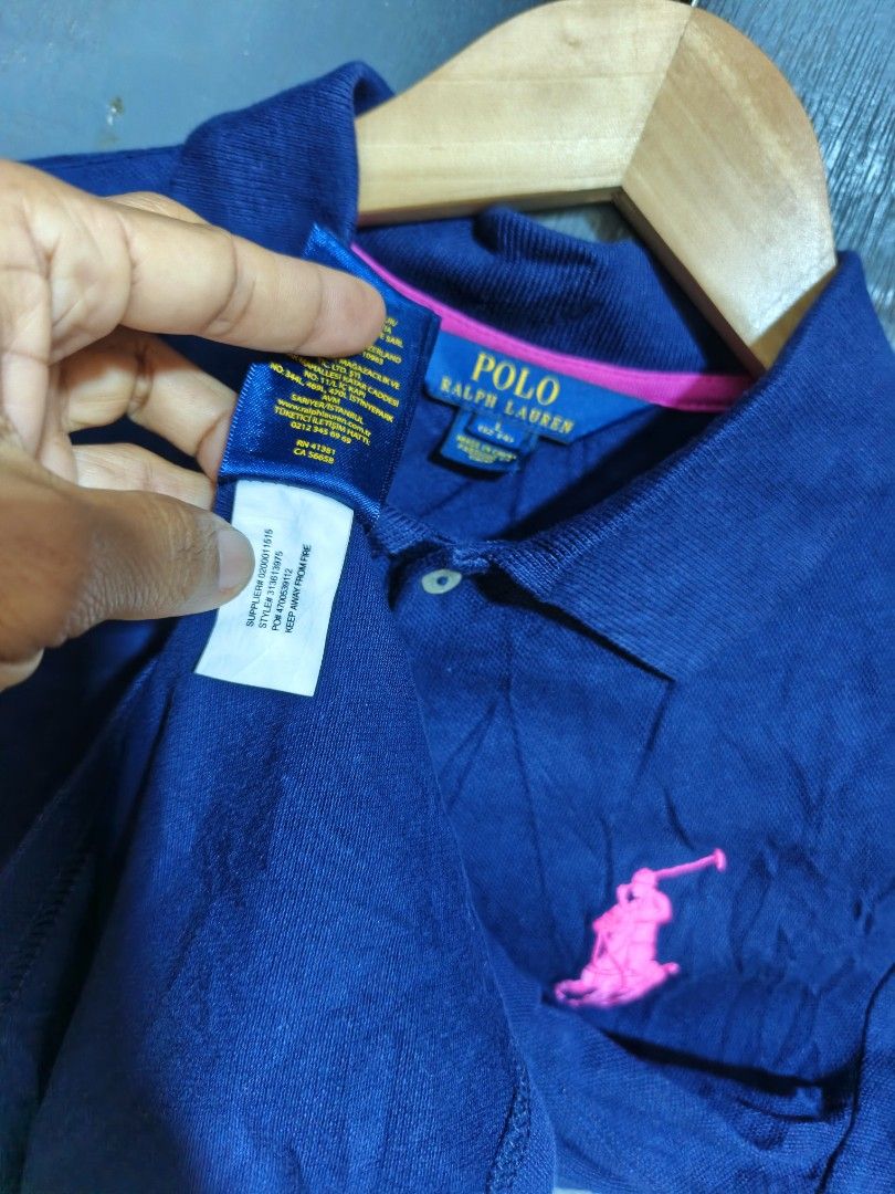 RALPH LAUREN POLO SHIRT (Category: Luxury Apparel) located in Tacurong. Submitted by lyjetbrandedfinds_1827 (Listing ID 1464163967, Image 3). Description: S-M as new.